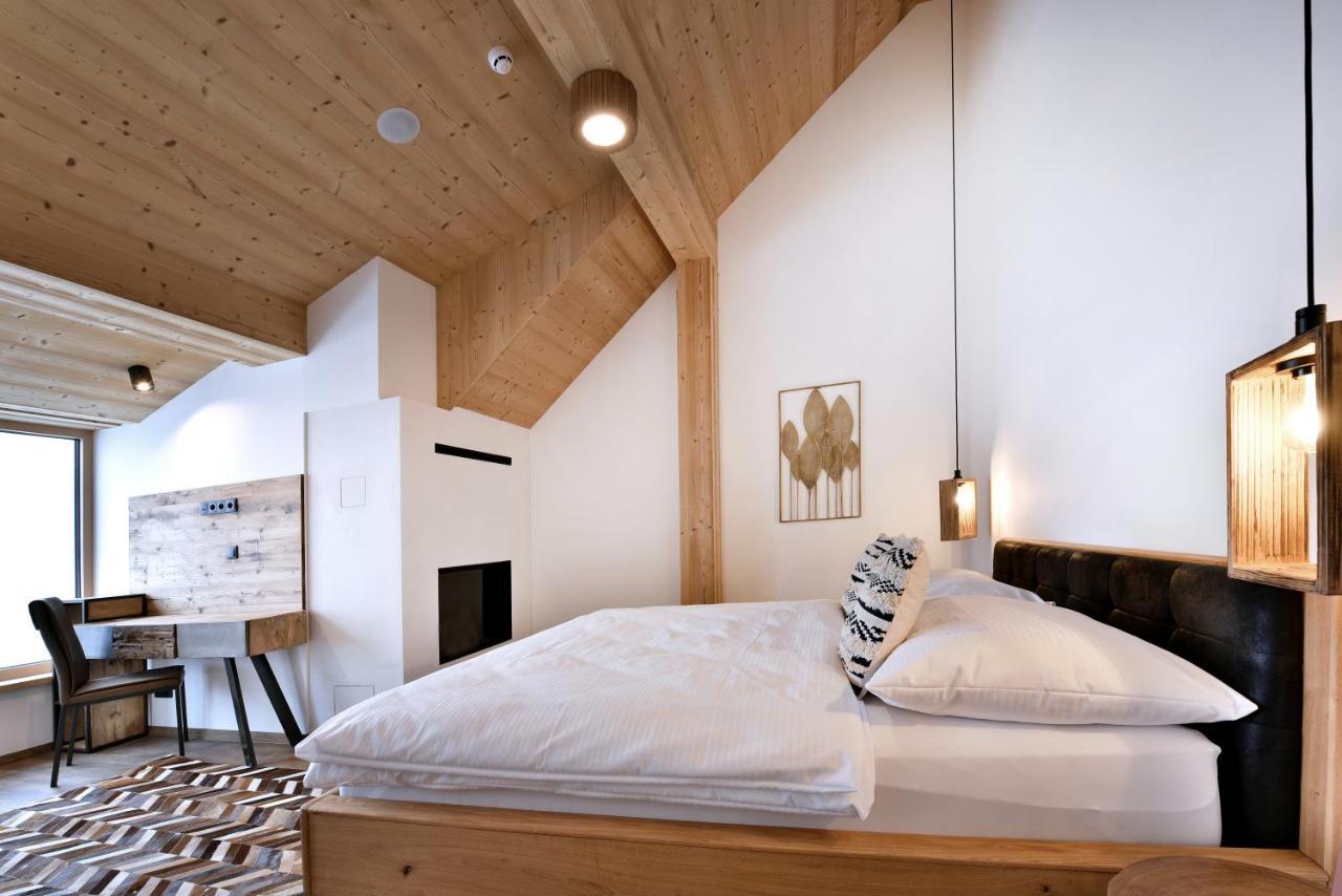 Aplend Hotel Ovruc Штрбске-Плесо Экстерьер фото