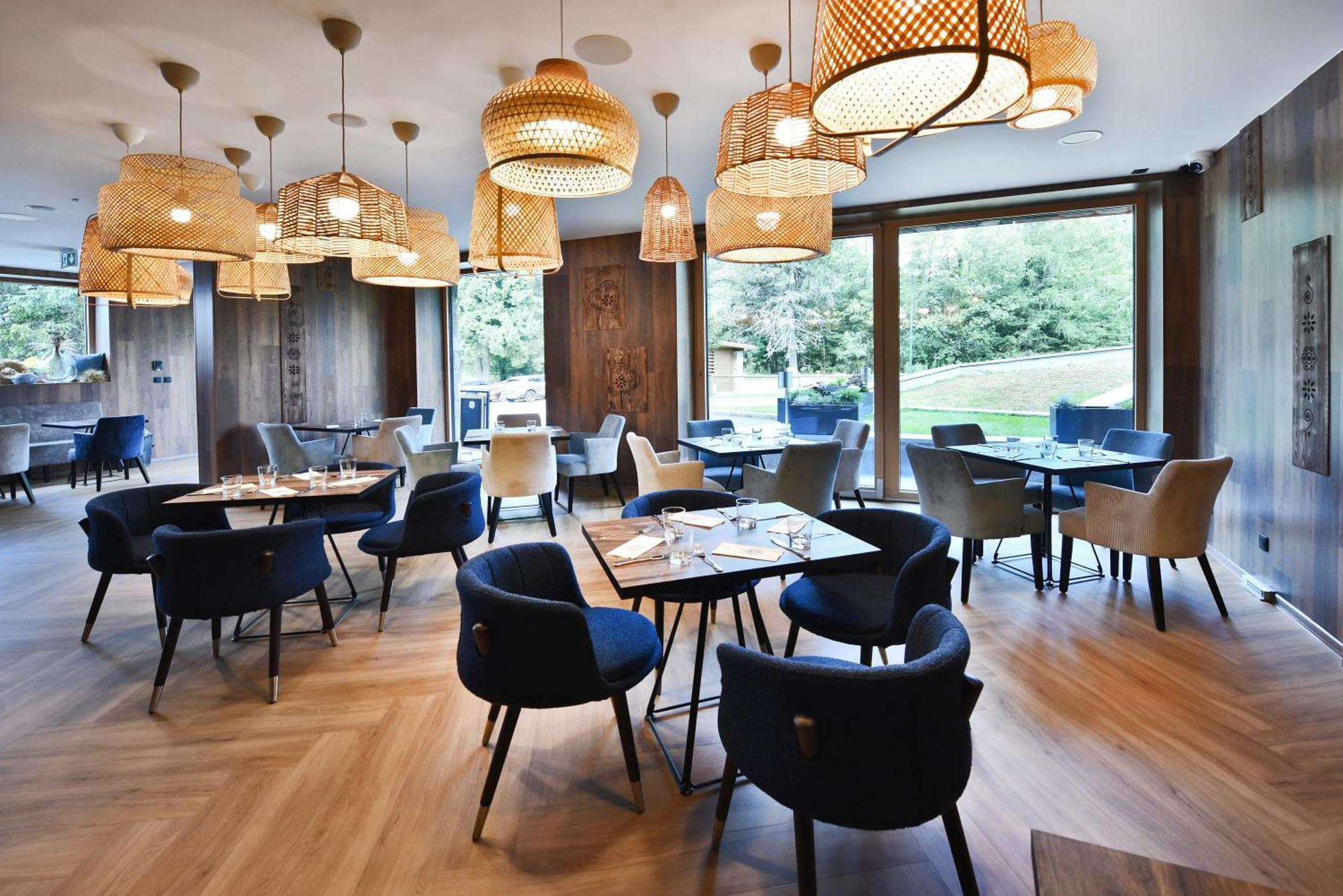 Aplend Hotel Ovruc Штрбске-Плесо Экстерьер фото